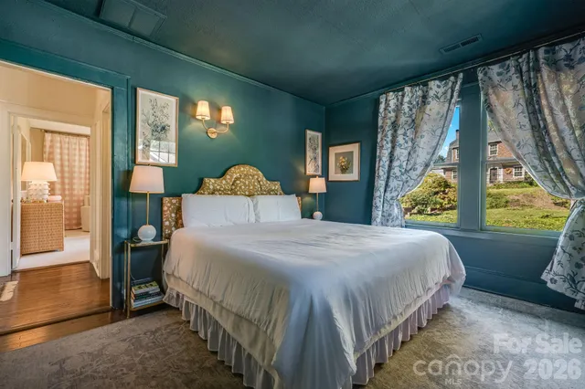 $985,000 | 74 St Dunstans Circle, Asheville, NC 28803