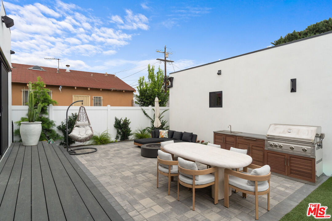 2911 South Rimpau Boulevard, Unit 2909 Los Angeles, CA 90016 - Photo 31 of 52