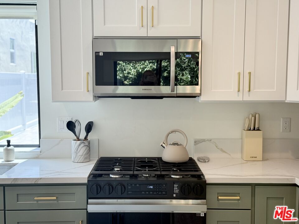 2911 South Rimpau Boulevard, Unit 2909 Los Angeles, CA 90016 - Photo 36 of 52