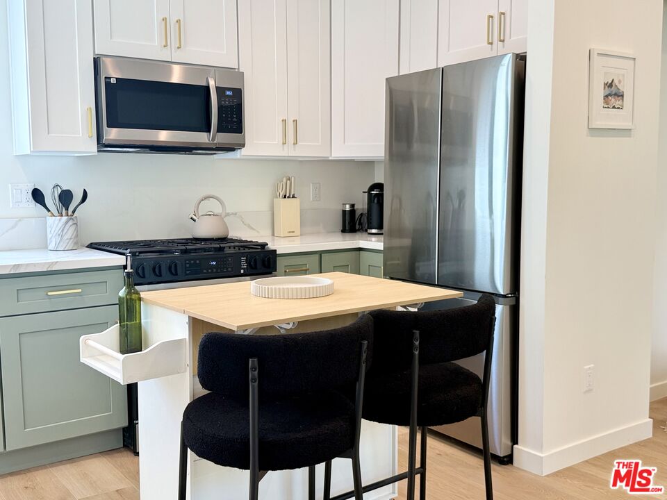 2911 South Rimpau Boulevard, Unit 2909 Los Angeles, CA 90016 - Photo 38 of 52