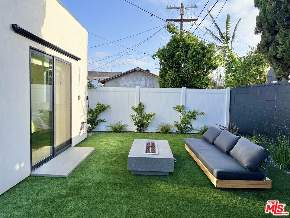 2911 South Rimpau Boulevard, Unit 2909 Los Angeles, CA 90016 - Photo 48 of 52