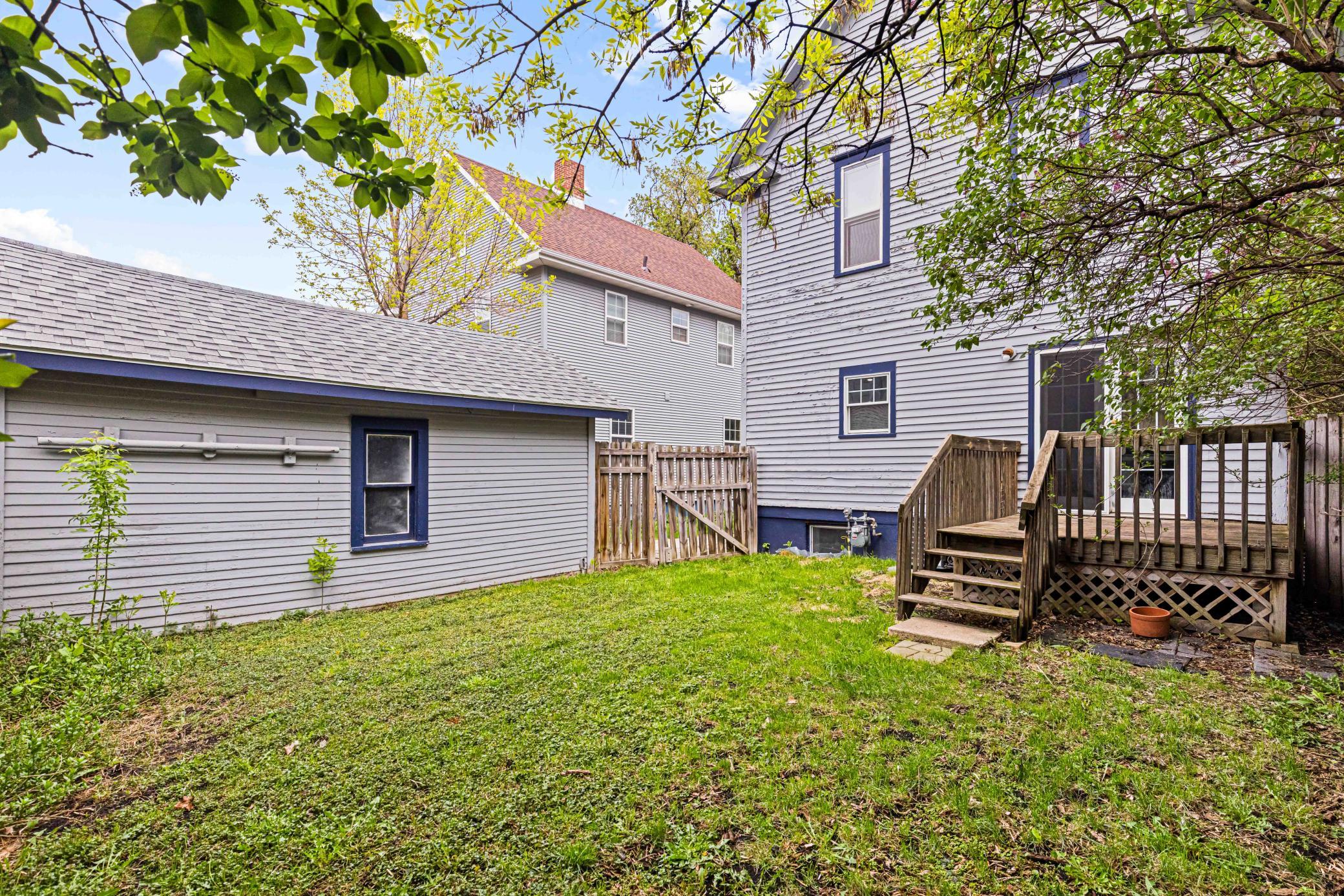205 14th Street South Fargo, ND 58103 - Photo 10 of 44