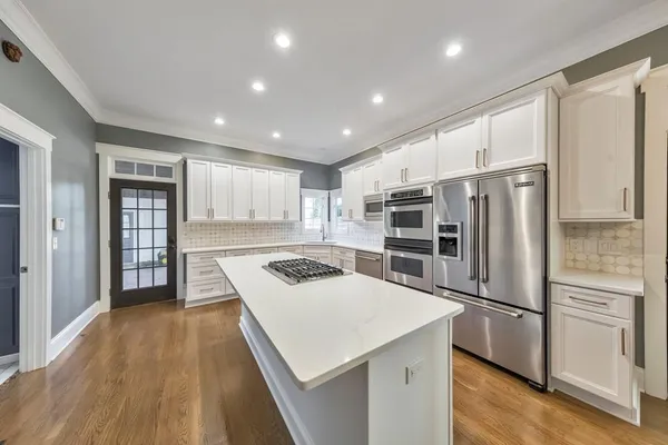 $1,150,000 | 3901 Hazelhurst Drive Northeast, Marietta, GA 30066