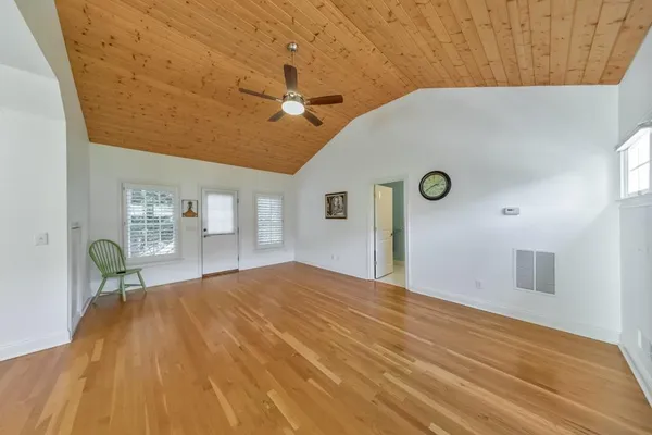 $1,150,000 | 3901 Hazelhurst Drive Northeast, Marietta, GA 30066