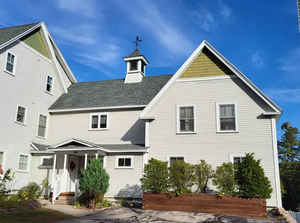$359,000 | 196 East Main Street, Unit 5 (OLD 103), Conway, NH 03818