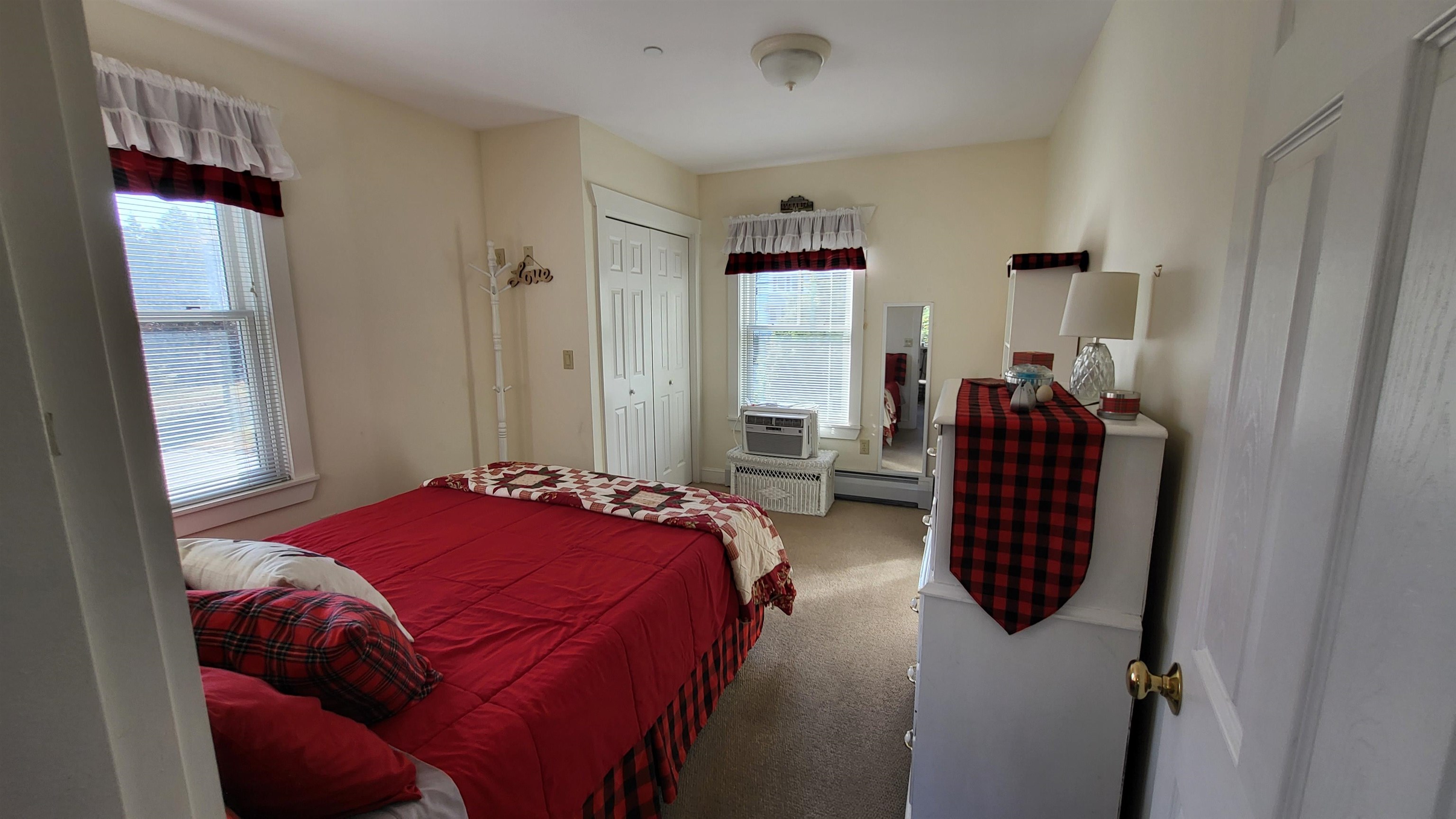 196 East Main Street, Unit 5 (OLD 103) Conway, NH 03818 - Photo 23 of 37