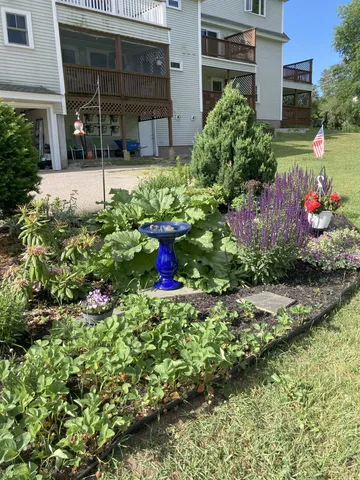 $369,900 | 196 East Main Street, Unit 5 (OLD 103), Conway, NH 03818