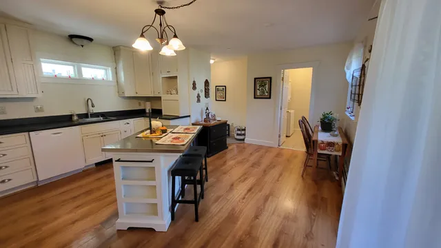 $369,900 | 196 East Main Street, Unit 5 (OLD 103), Conway, NH 03818