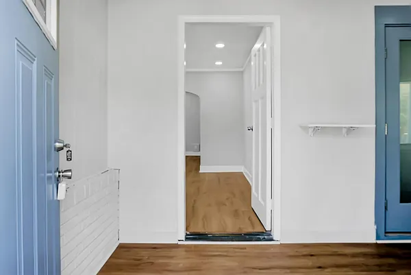 $2,300 | 2135 Dorchester Road, North Charleston, SC 29405