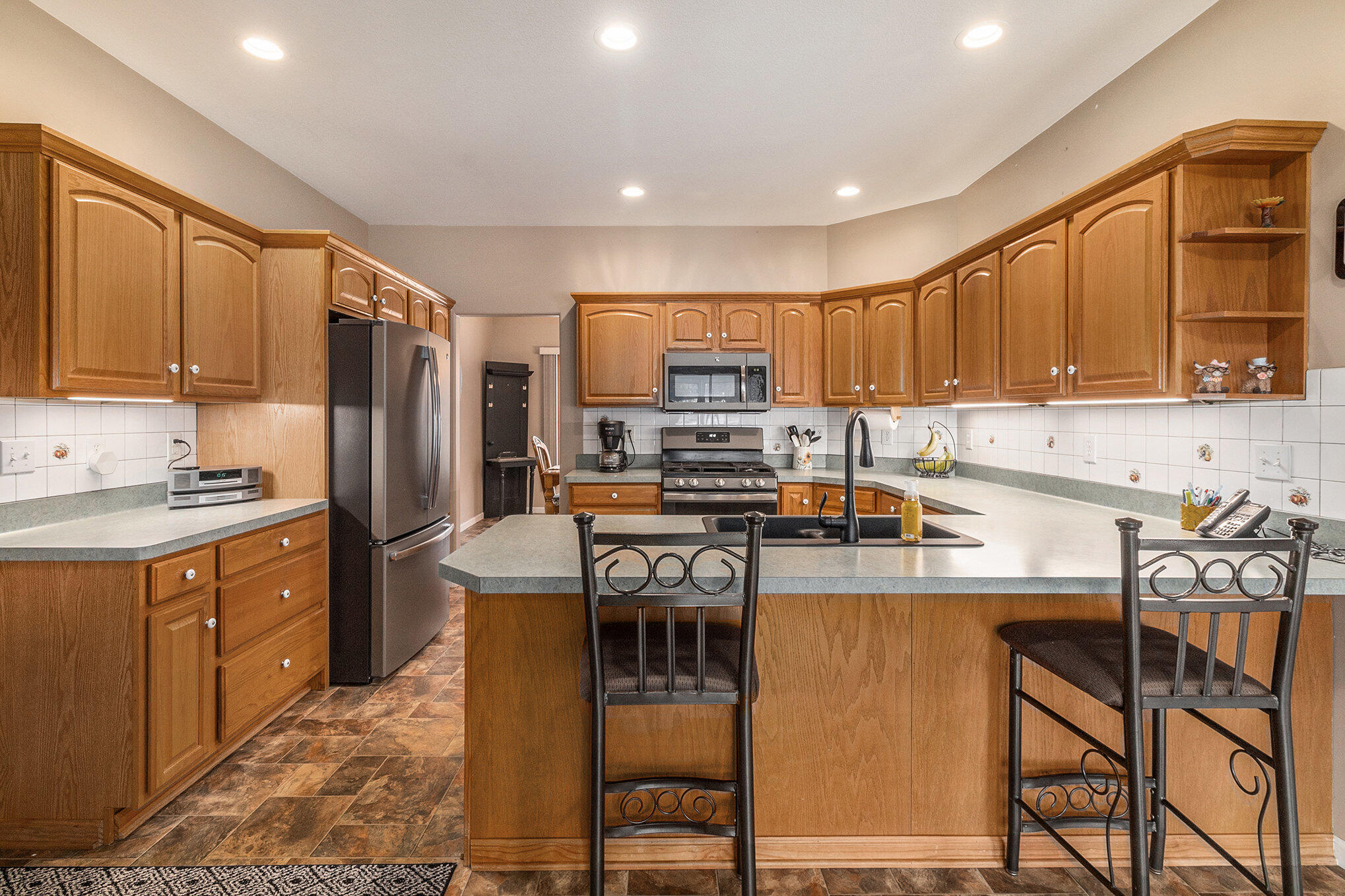 1480 Wetherby Road Jackson, MI 49201 - Photo 2 of 39 011_img_8953_877