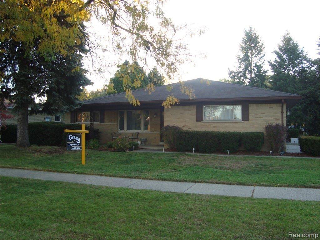 10900 Chicago Road Warren, MI 48093 - Photo 1 of 20 Front View