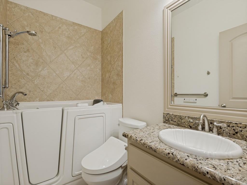 281 Tulip Way Keller, TX 76248 - Photo 18 of 26 Guest Bath
