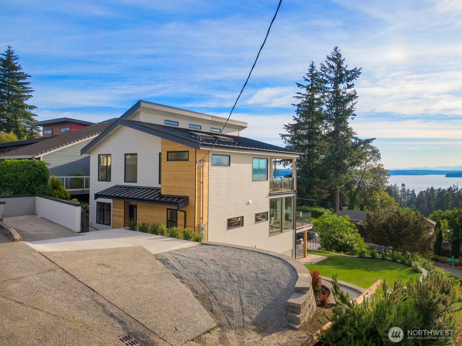 7602 44th Avenue Southwest Seattle, WA 98136 - Photo 33 of 37