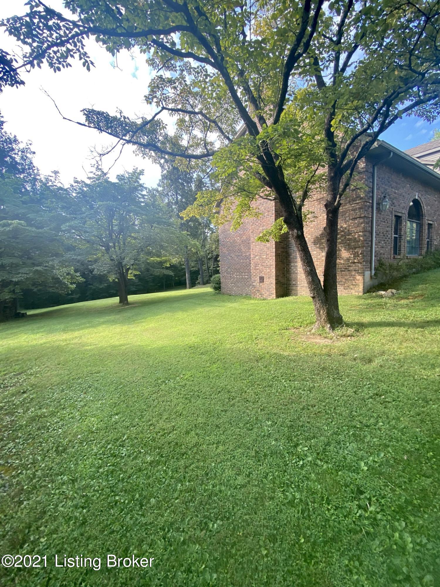 558 Doe Haven Road Ekron, KY 40117 - Photo 6 of 55 AD2A7DA8-4188-4C63-A477-BCC0462408BD
