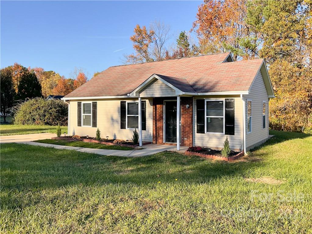8300 Sunflower Road Charlotte, NC 28227 - Photo 2 of 17 Gallery Image 2