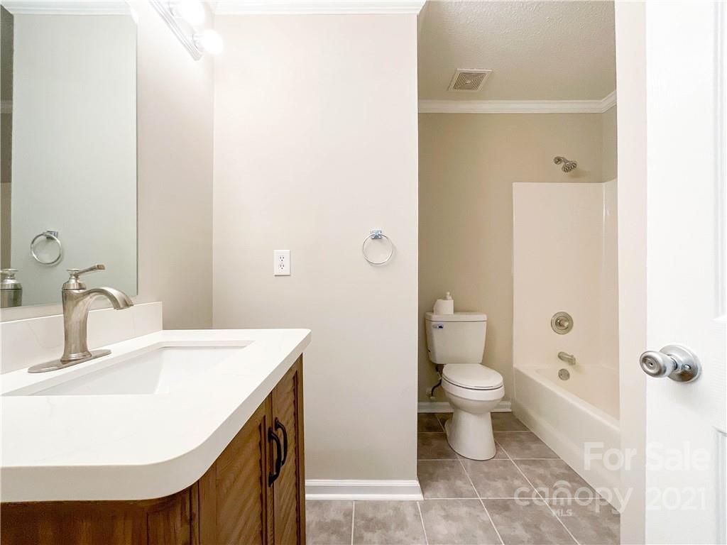 8300 Sunflower Road Charlotte, NC 28227 - Photo 9 of 17 Gallery Image 9