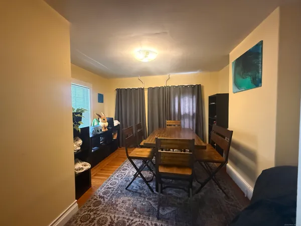 $2,050 | 63 Ridge Street, Manchester, CT 06040