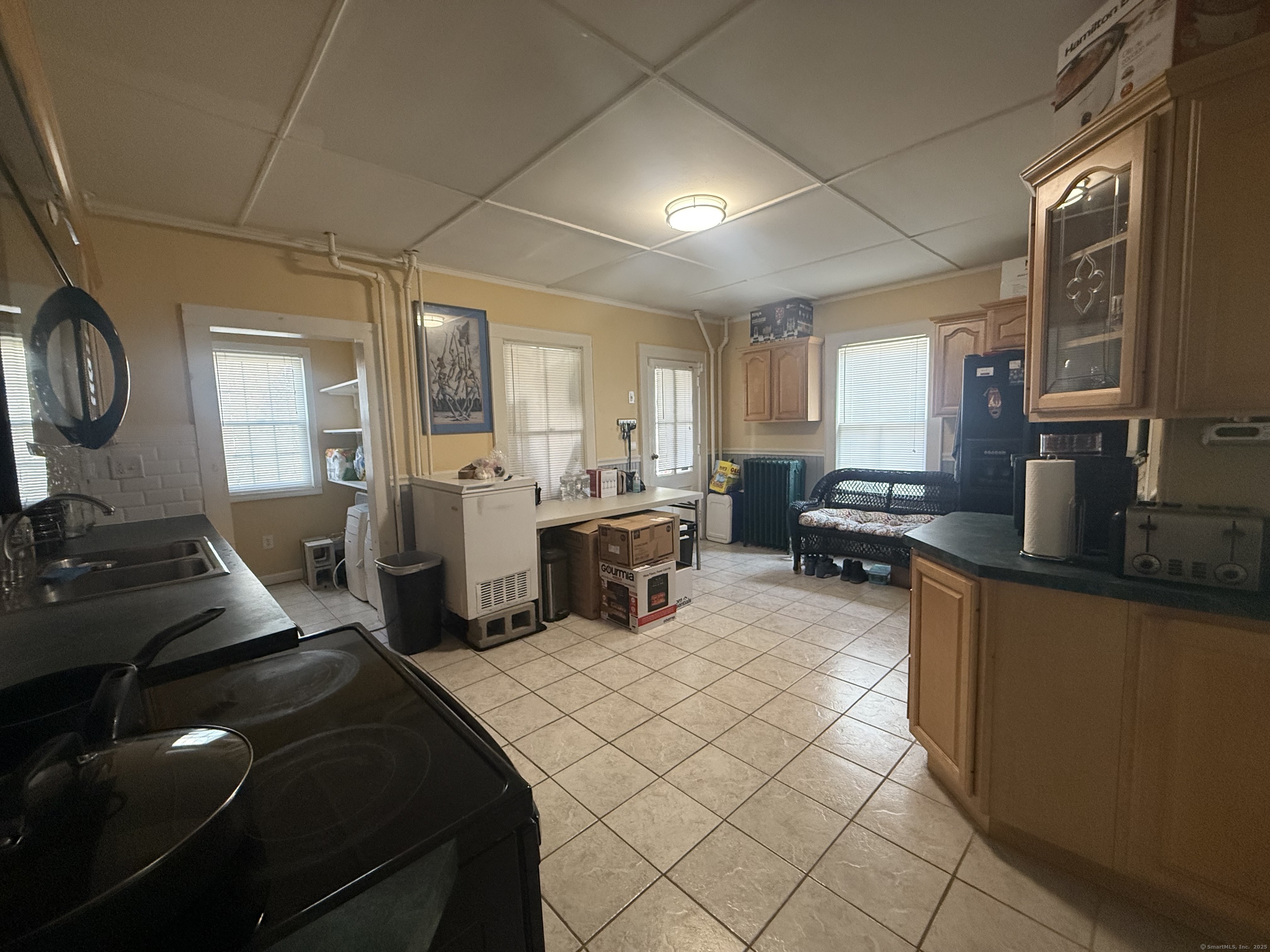 63 Ridge Street Manchester, CT 06040 - Photo 17 of 19