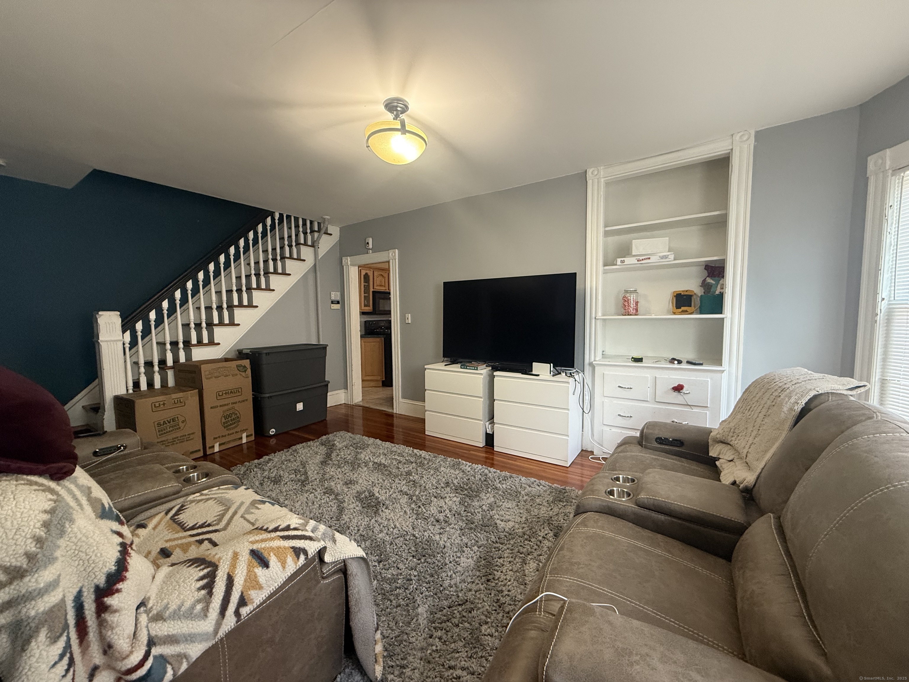 63 Ridge Street Manchester, CT 06040 - Photo 7 of 19