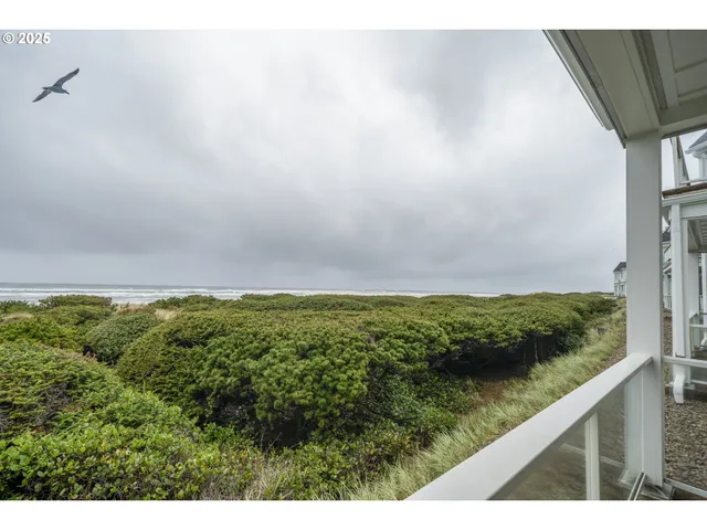 a view of a workspace with furniture