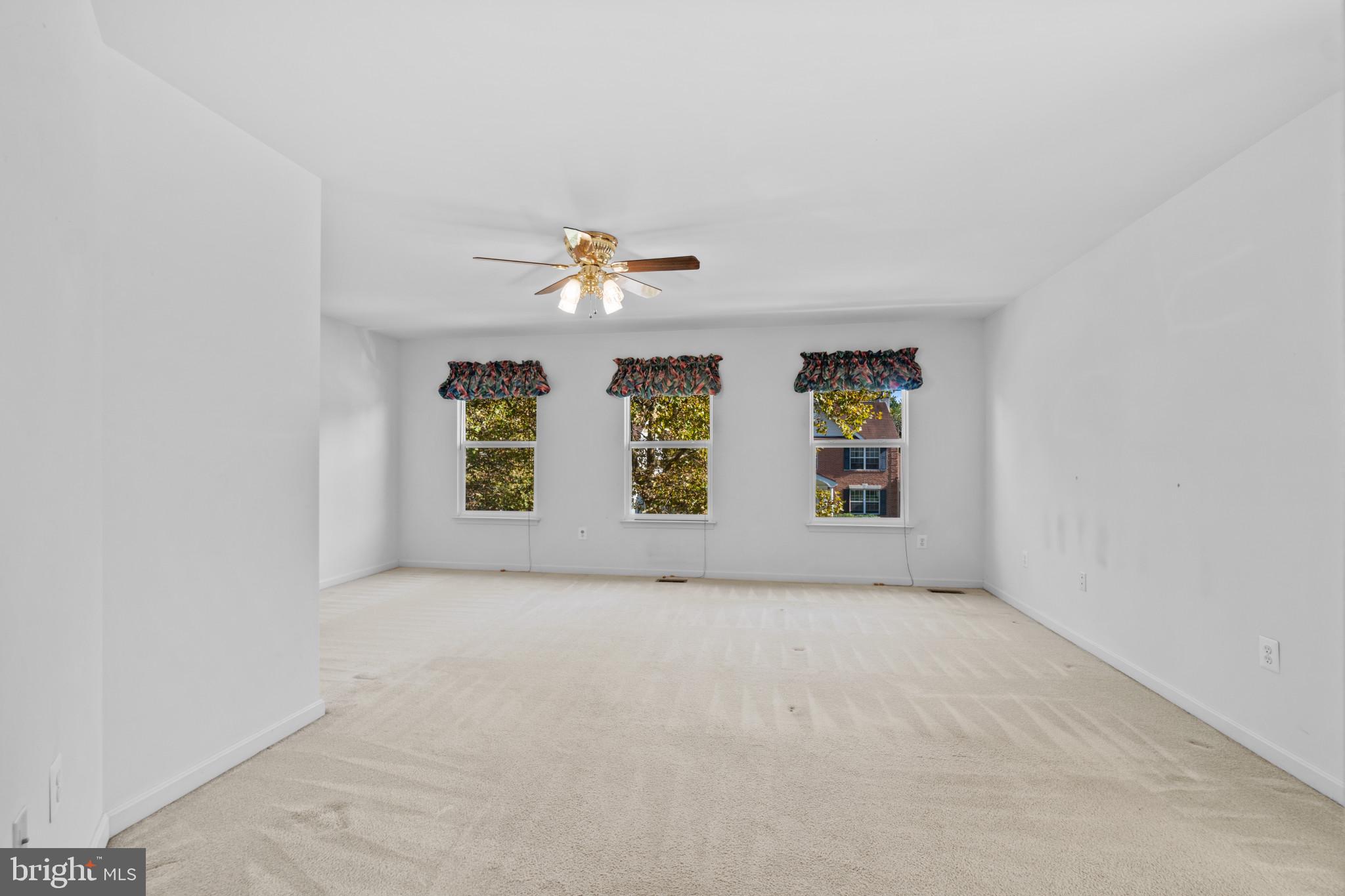 2008 Windys Run Road Catonsville, MD 21228 - Photo 24 of 53 Primary Suite
