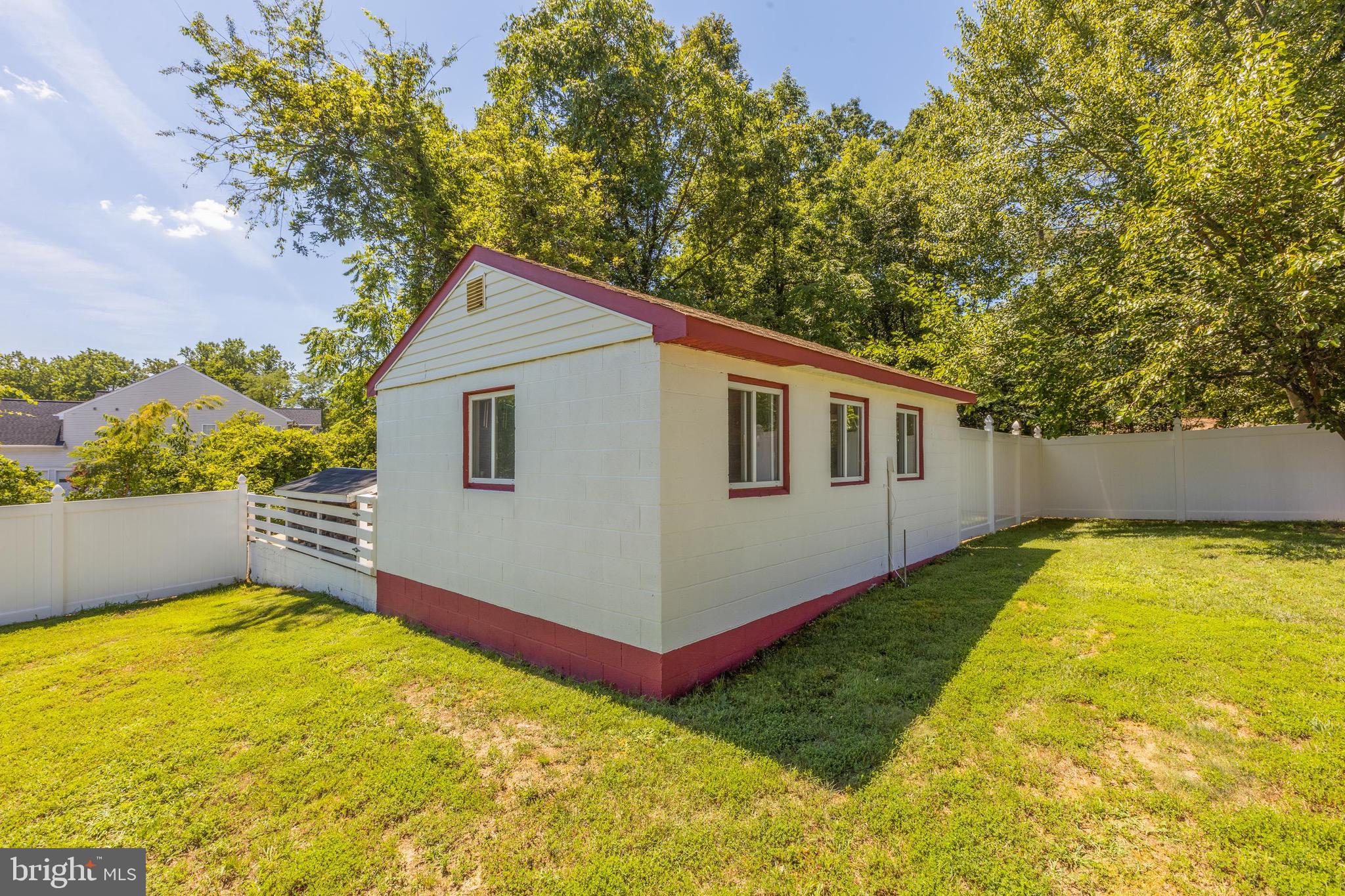 8915 Igoe Street Lorton, VA 22079 - Photo 56 of 62 Storage