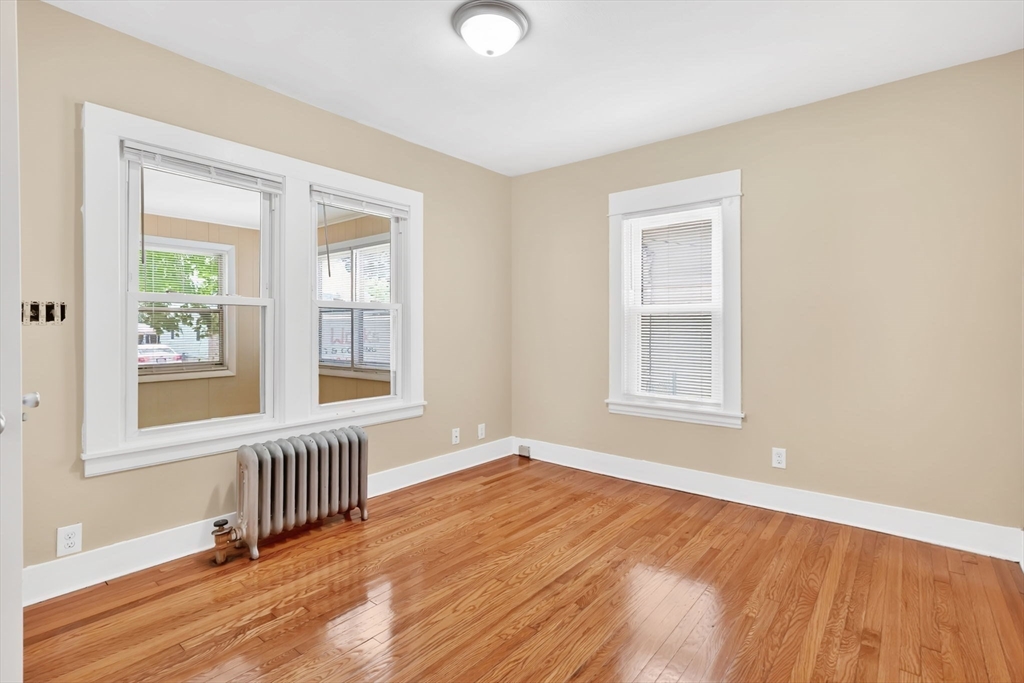 120-122 Larkspur Street Springfield, MA 01108 - Photo 13 of 31
