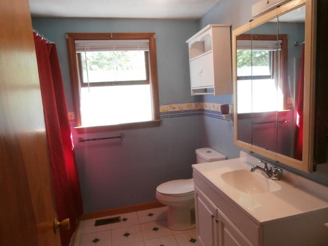 133 Lords Road North Waterboro, ME 04061 - Photo 10 of 11 2011-12-31 23.00.00-40