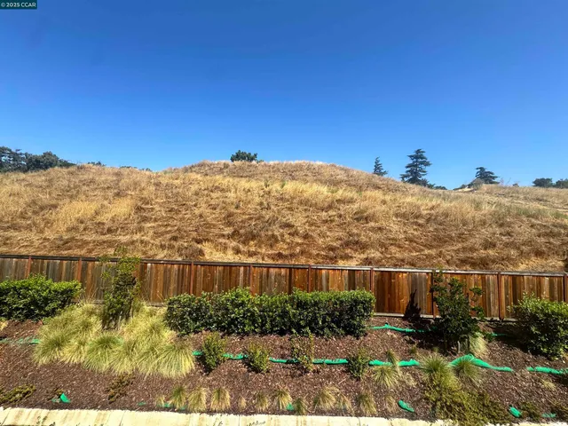 $4,350 | 725 Delve Court, Hayward, CA 94544