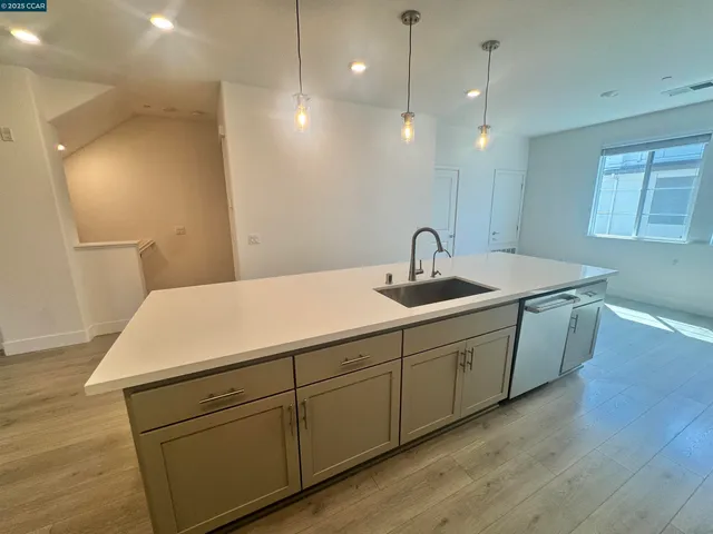 $4,350 | 725 Delve Court, Hayward, CA 94544