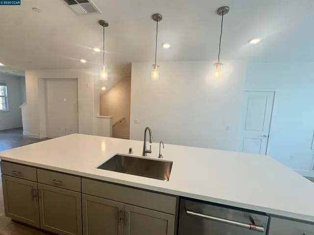 $4,350 | 725 Delve Court, Hayward, CA 94544