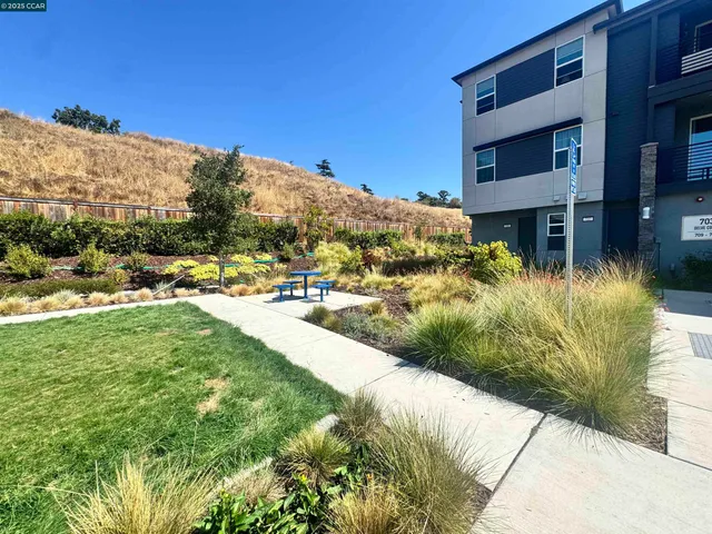 $4,350 | 725 Delve Court, Hayward, CA 94544