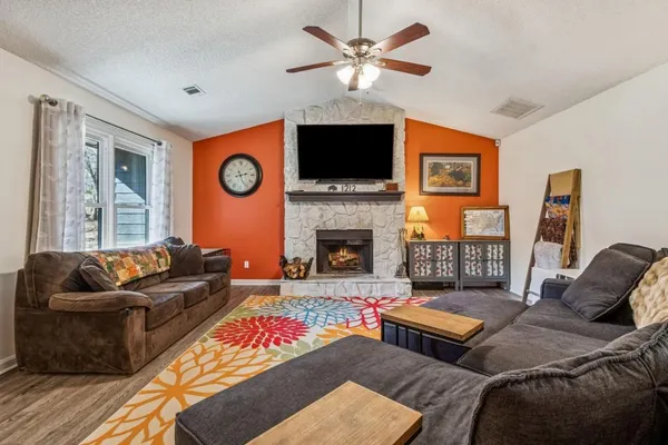 $2,250 | 1212 Torrey Place Southeast, Dacula, GA 30019