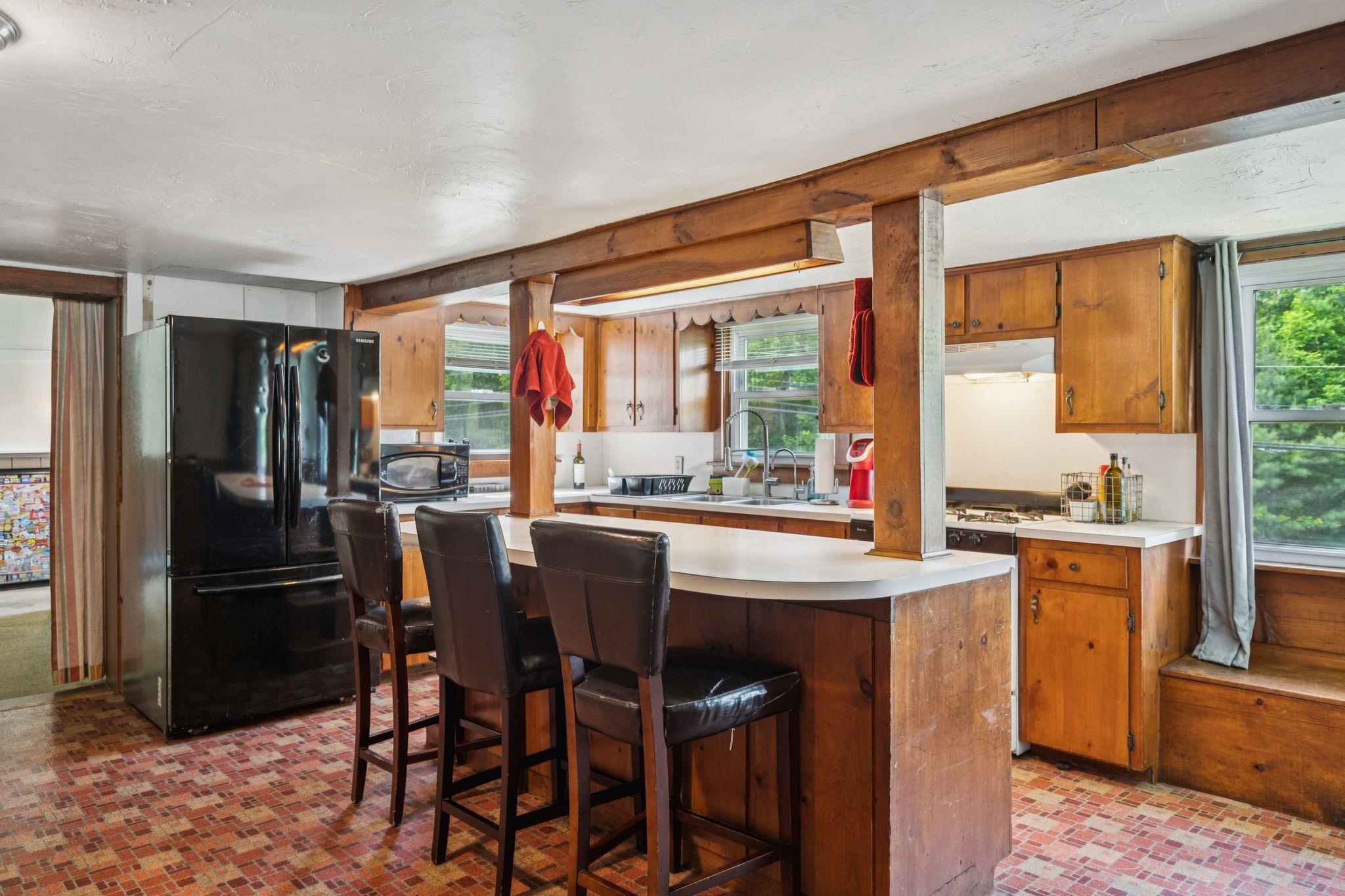 892 South Main Street Newport, NH 03773 - Photo 10 of 34