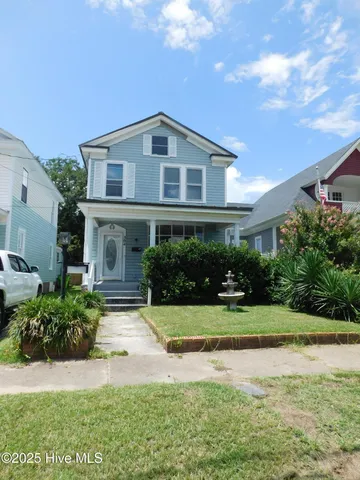 $2,200 | 304 Avenue A, New Bern, NC 28560