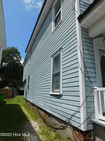 $2,200 | 304 Avenue A, New Bern, NC 28560