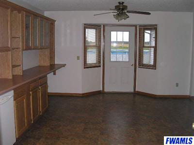 7425 Felger Road Fort Wayne, IN 46818 - Photo 3 of 14