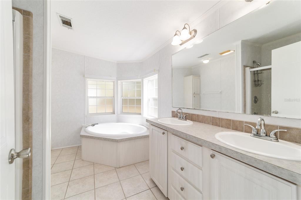 8415 Southwest 41st Place Road Ocala, FL 34481 - Photo 31 of 48