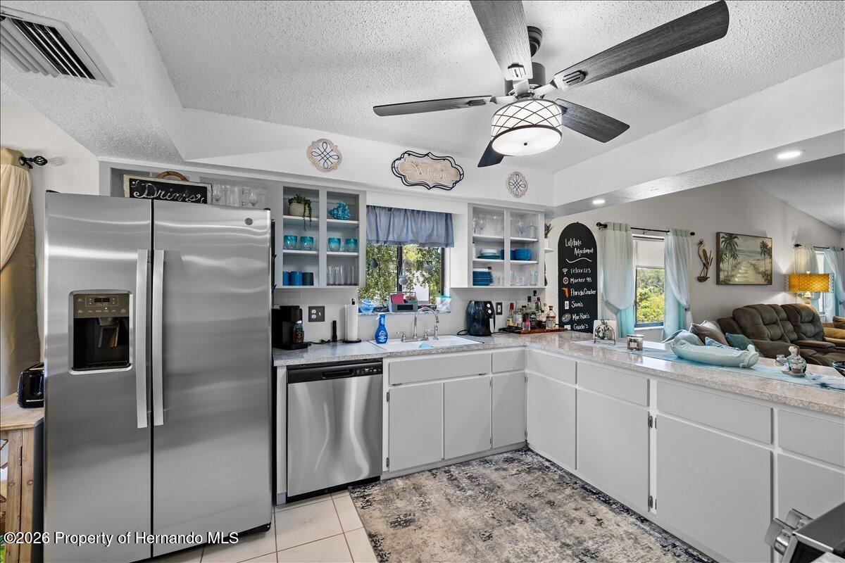 6653 River Run Boulevard Weeki Wachee, FL 34607 - Photo 9 of 55