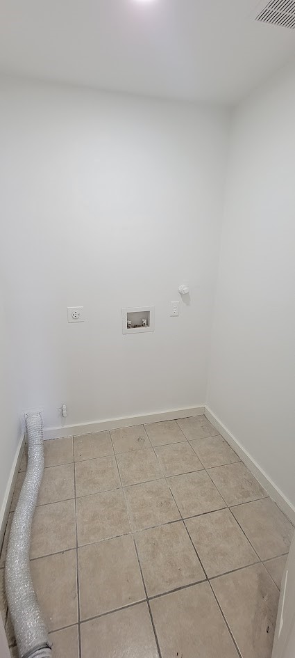 3116 Bolt Street Houston, TX 77051 - Photo 7 of 14 a view of a utility room