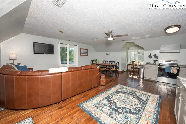 $1,790,000 | 7583 Hickory Nut Gap Road, Newland, NC 28657