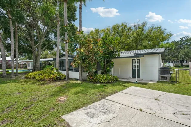 $3,800 | 311 Shore Drive East, Oldsmar, FL 34677