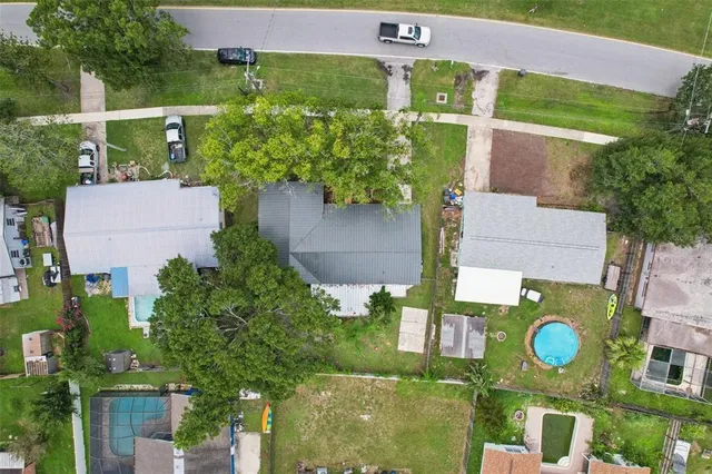 $3,800 | 311 Shore Drive East, Oldsmar, FL 34677