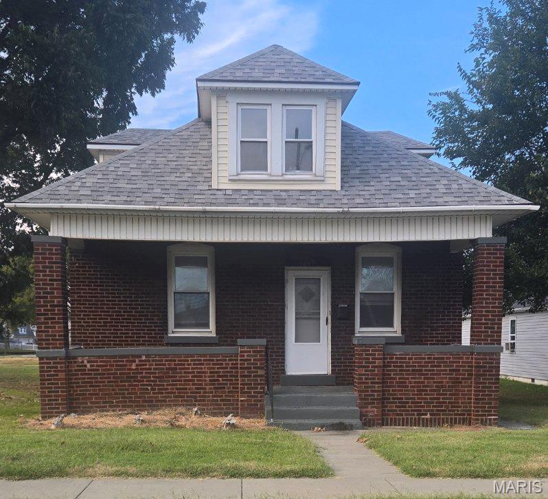 1669 2nd Street Madison, IL 62060 - Photo 1 of 19
