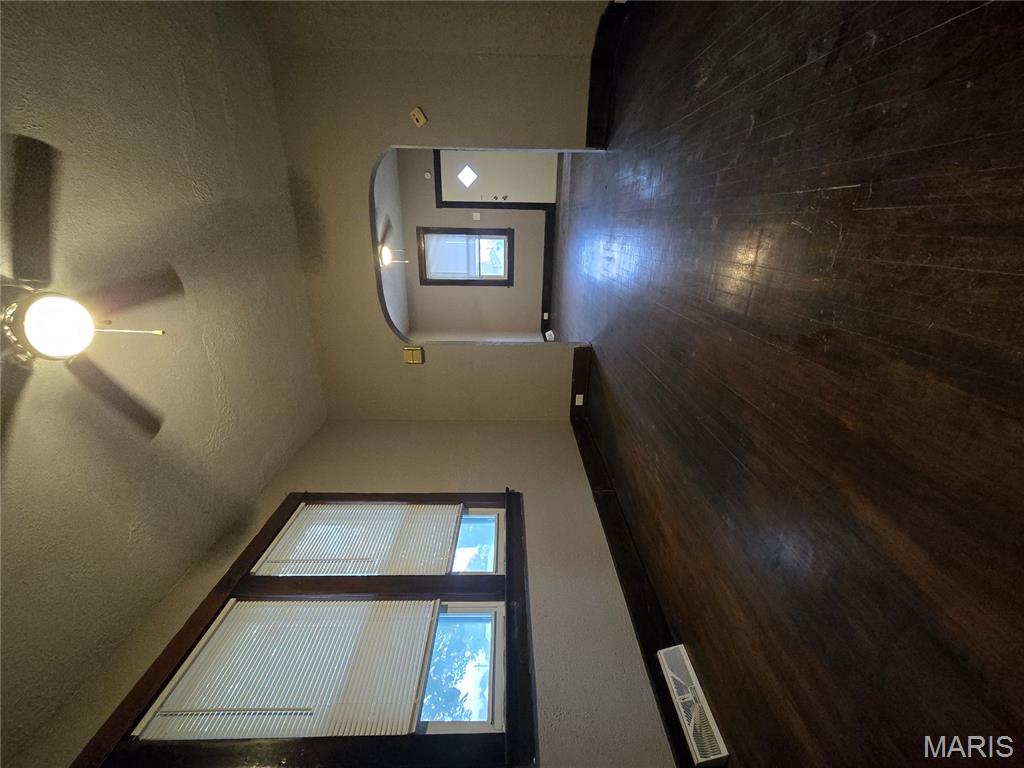 1669 2nd Street Madison, IL 62060 - Photo 5 of 19