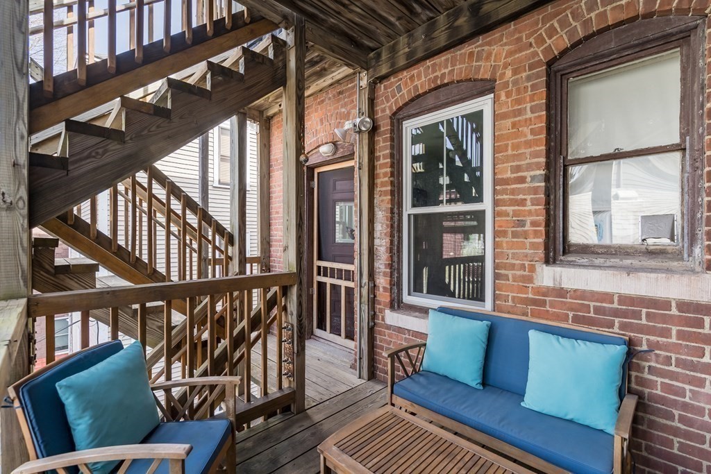 6 Perry Street, Unit 6 Brookline, MA 02445 - Photo 17 of 18 Gallery Image 17
