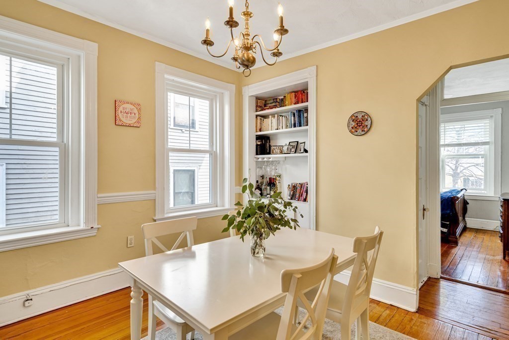 6 Perry Street, Unit 6 Brookline, MA 02445 - Photo 6 of 18 Gallery Image 6