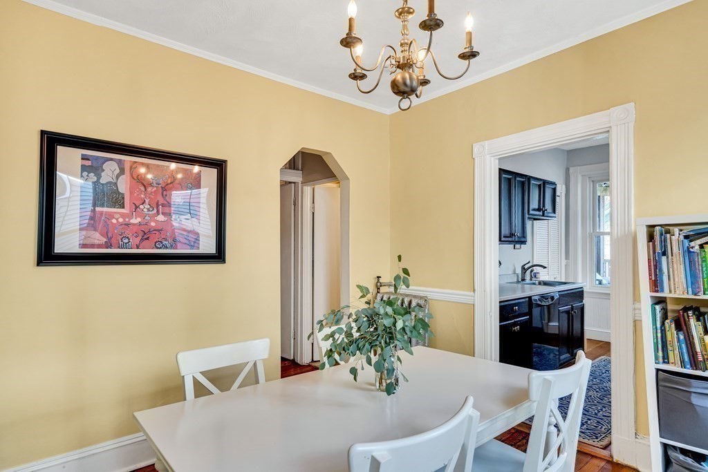6 Perry Street, Unit 6 Brookline, MA 02445 - Photo 8 of 18 Gallery Image 8