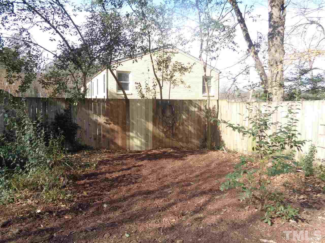 2901 Oberlin Road Raleigh, NC 27608 - Photo 17 of 18 a view of yard