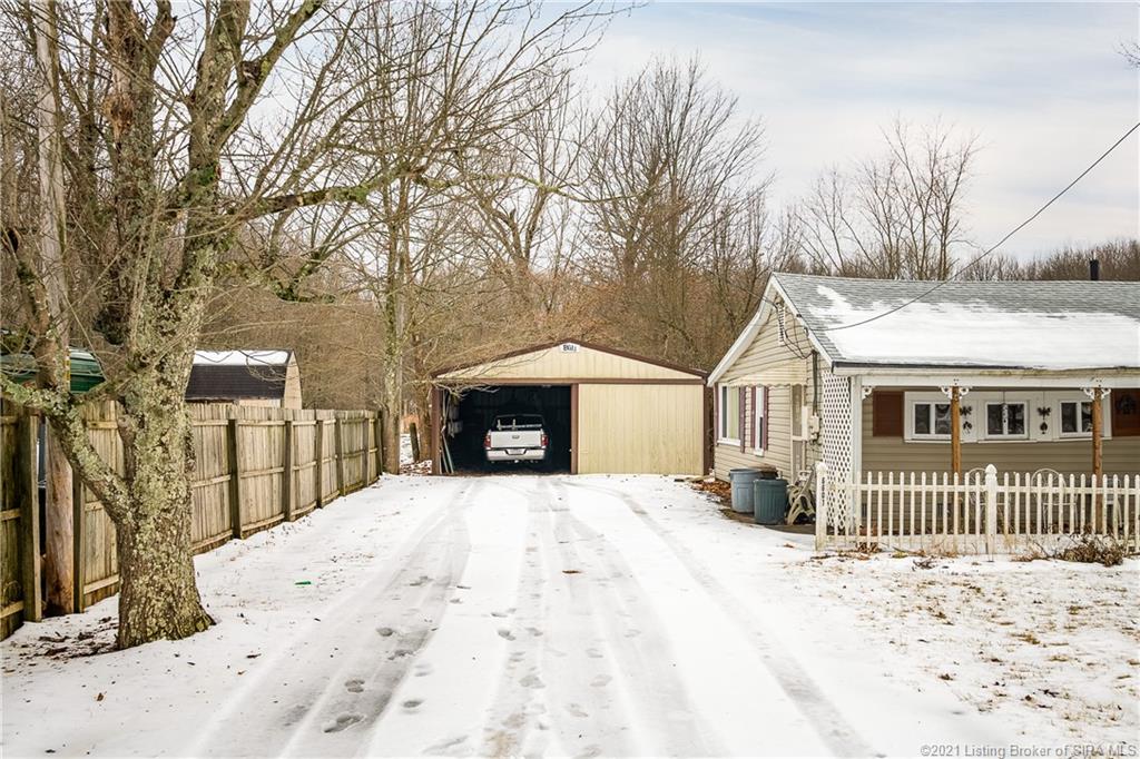 6607 Hibernia Road Charlestown, IN 47111 - Photo 4 of 37
